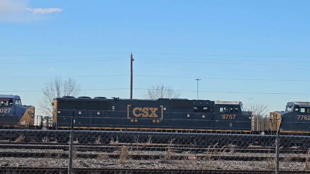 CSX 8757